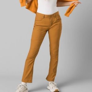 Prana Halle Straight Pants- Short Inseam